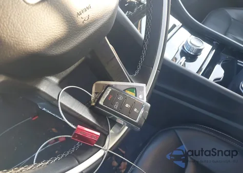 2023 Jeep Grand Cherokee L Limited 4X4 z USA, uszkodzony, nr VIN 1C4RJKBG8P8841618